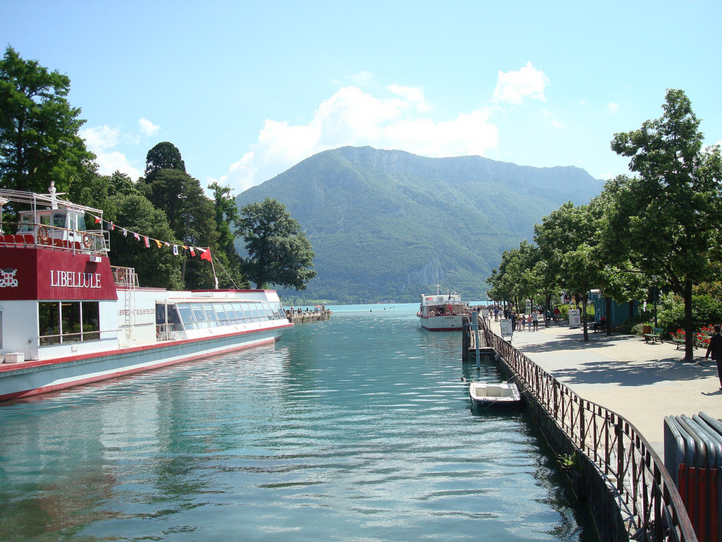 Annecy Group 2