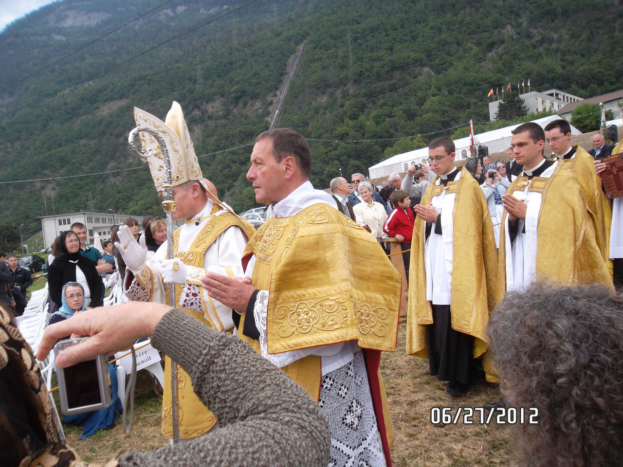 Episcopal Anniversary Group 1