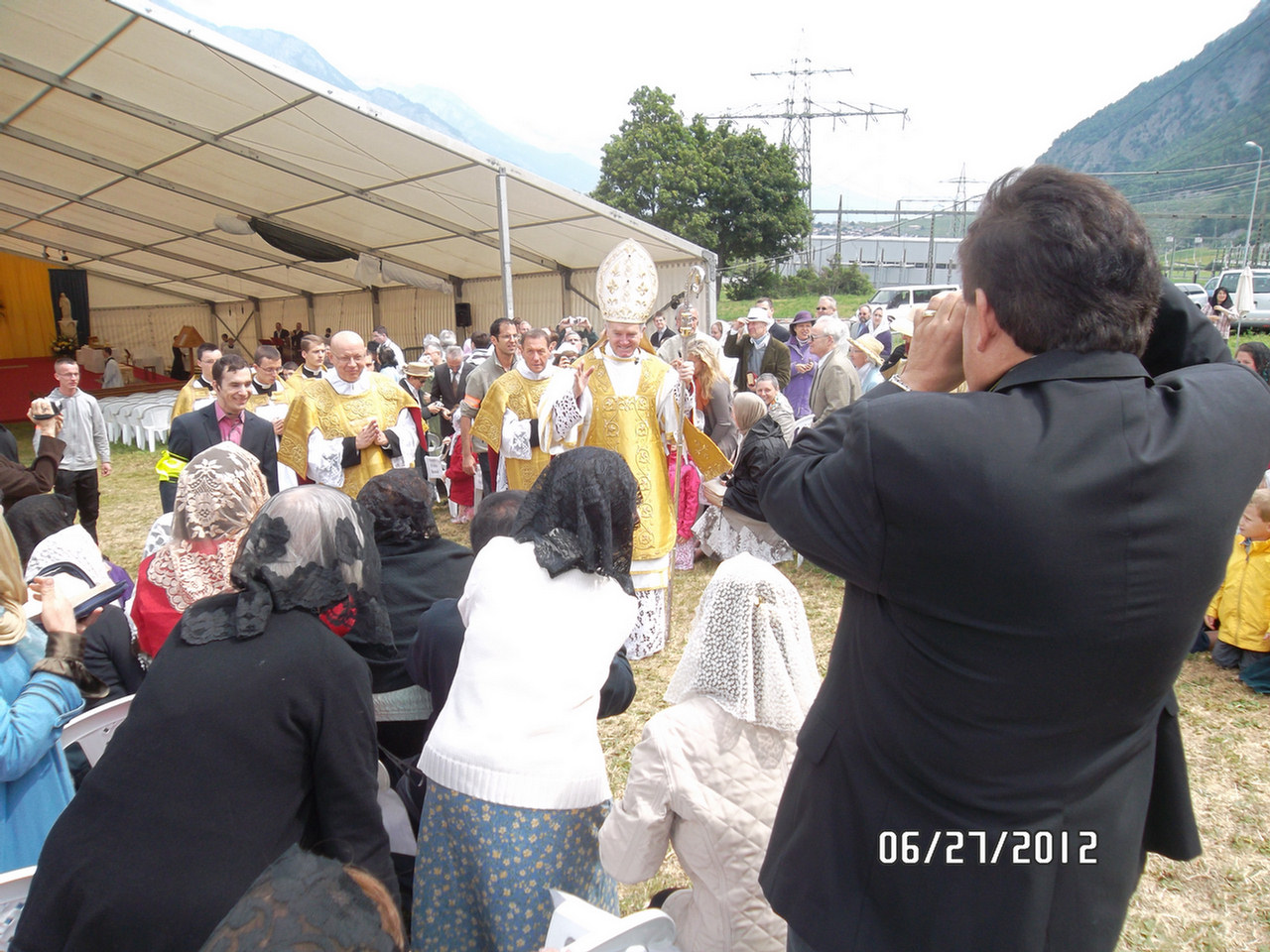 Episcopal Anniversary Group 1
