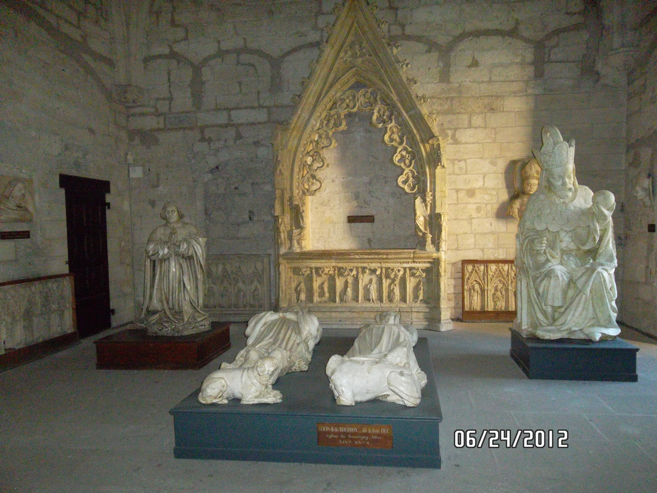 Avignon Group 1