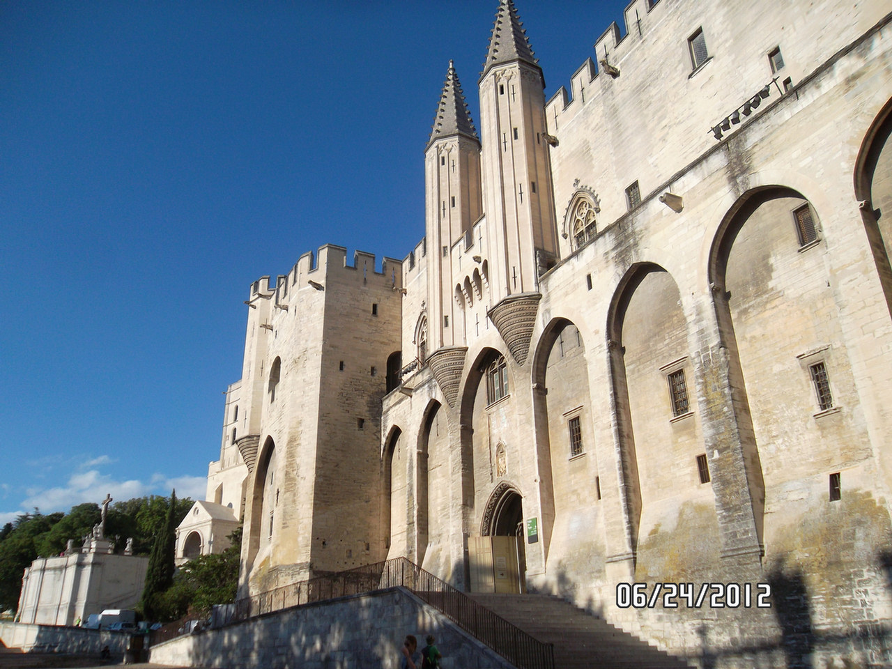 Avignon Group 1