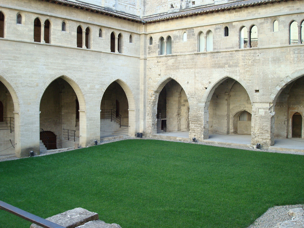 Avignon Group 2
