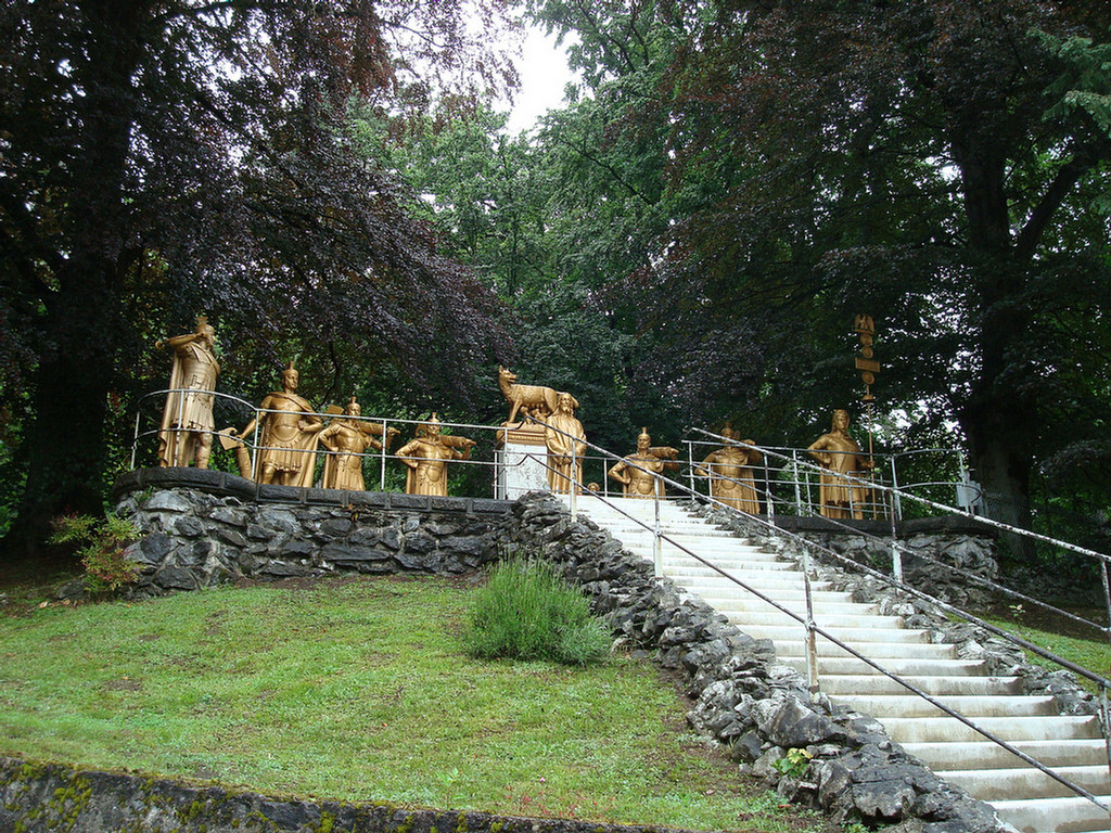 Lourdes Group 2