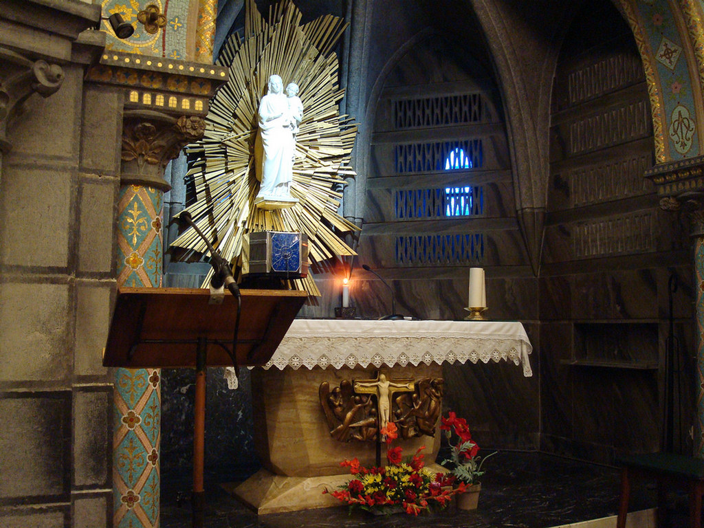 Lourdes Group 3