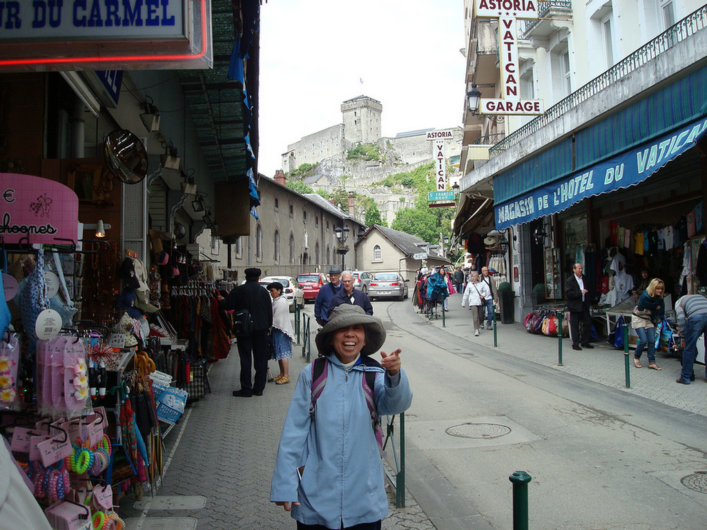 Lourdes Group 3